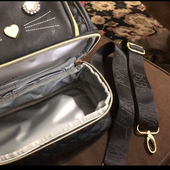 🐈⬛ Betsey Johnson Cat Crossbody Lunchbox Bag - Picture 5 of 8